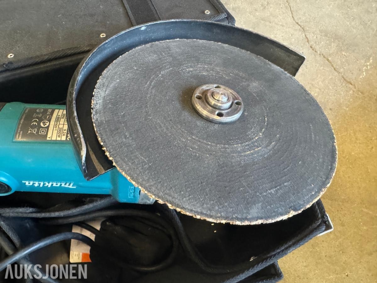 2012 Makita GA9010C vinkelsliper 230 mm 2000 W med koffert