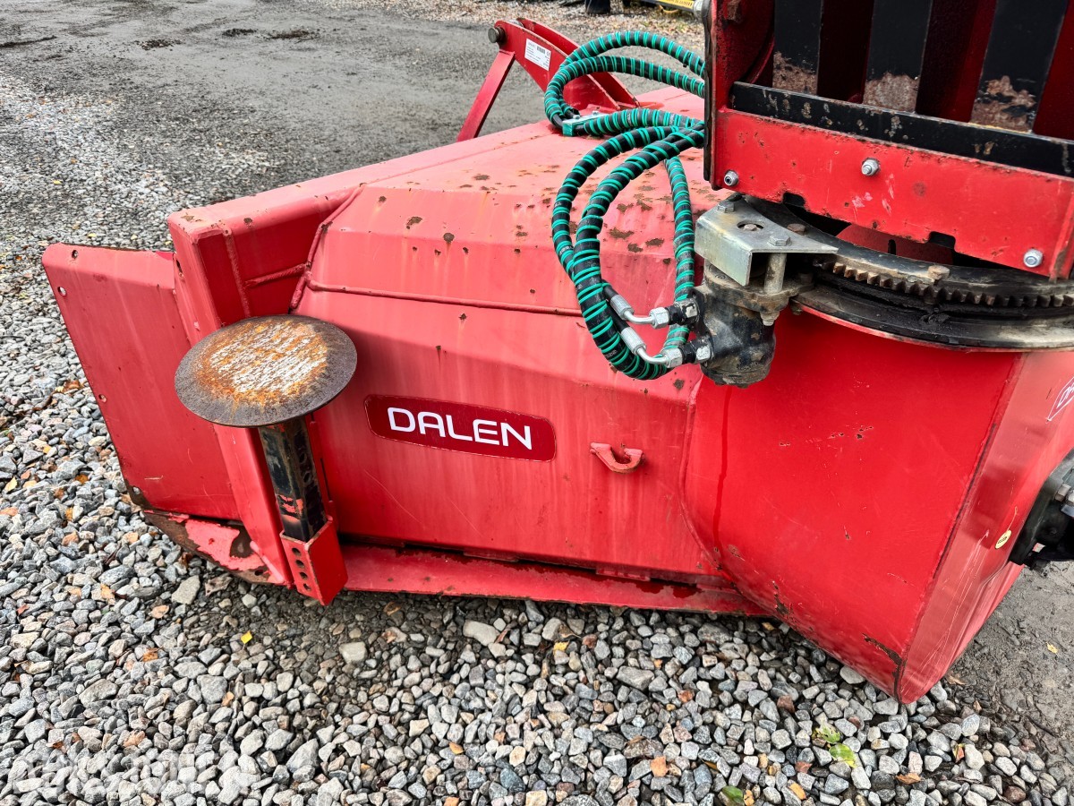 2015 Dalen 2006-110 snøfreser med hydraulisk sving og tut