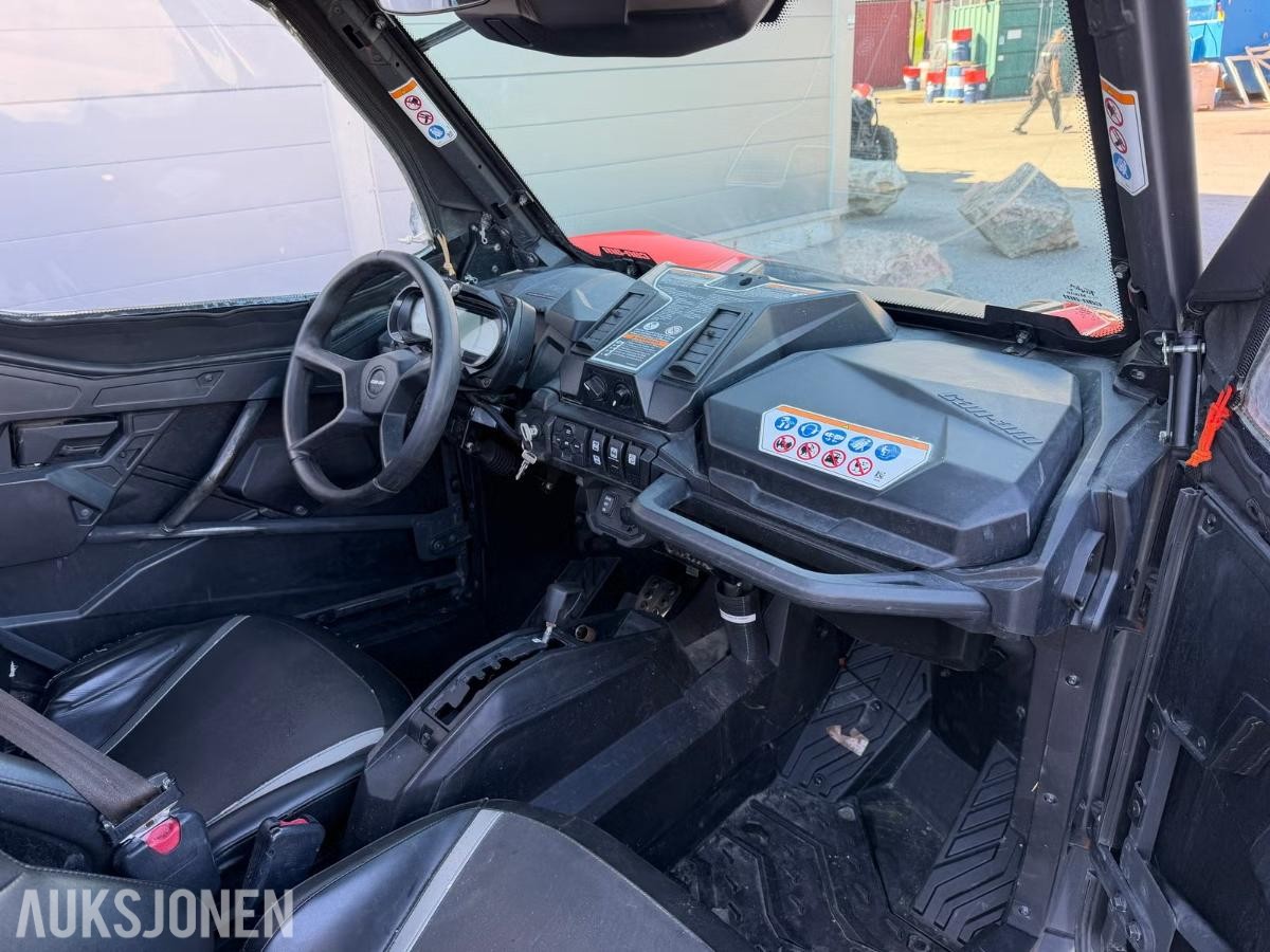2020 Can-Am Maverick Sport T