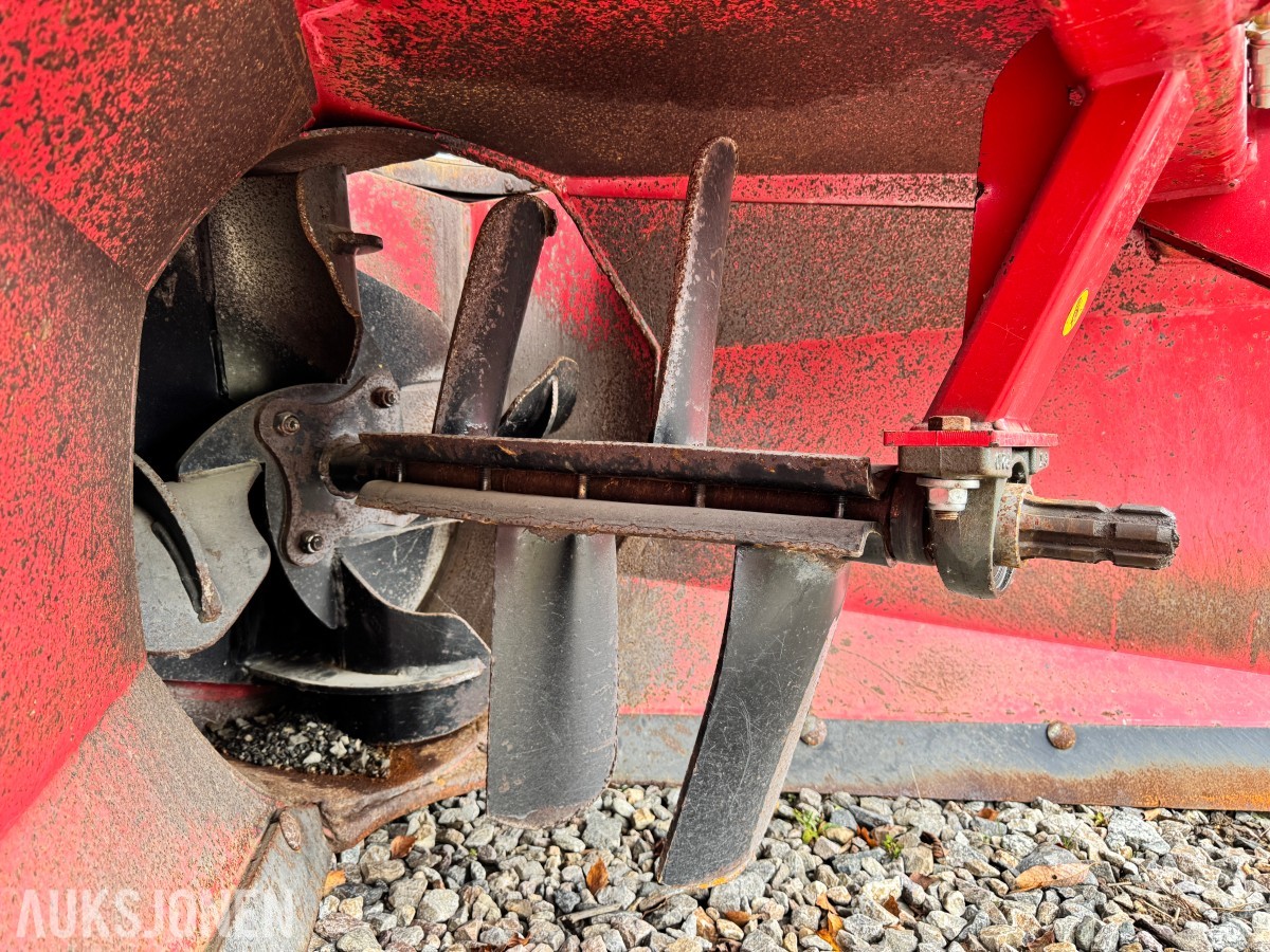 2015 Dalen 2004-010 snøfreser med hydraulisk sving og tut