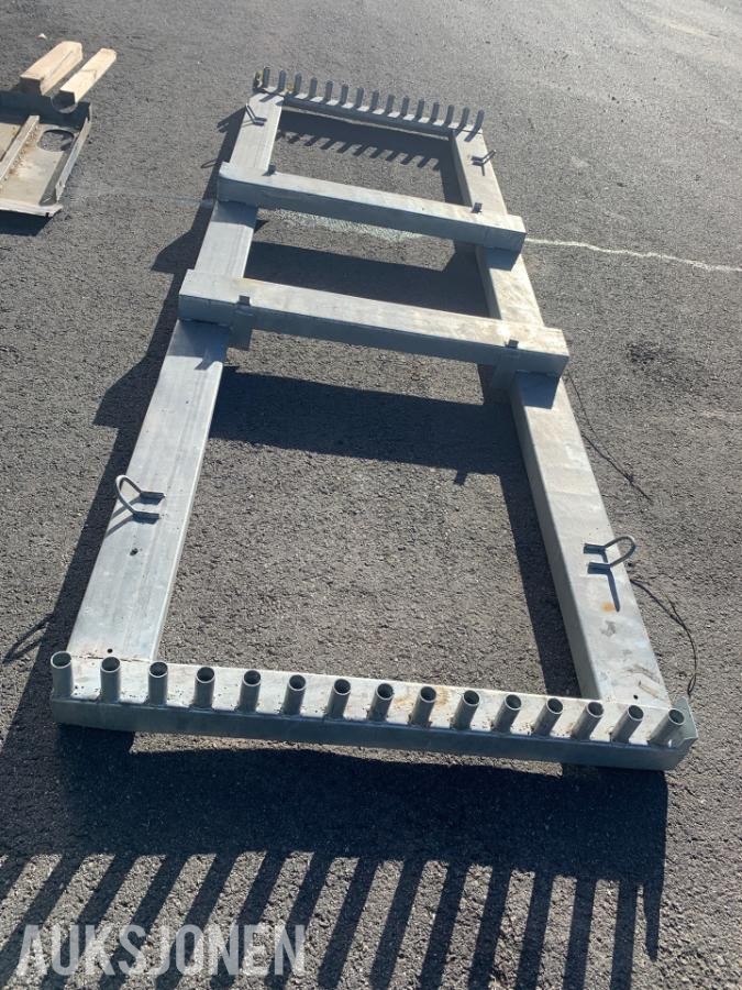 ZND Transportpall til byggegjerder.