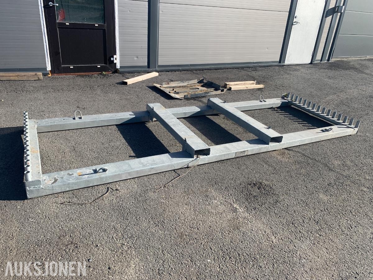 ZND Transportpall til byggegjerder.