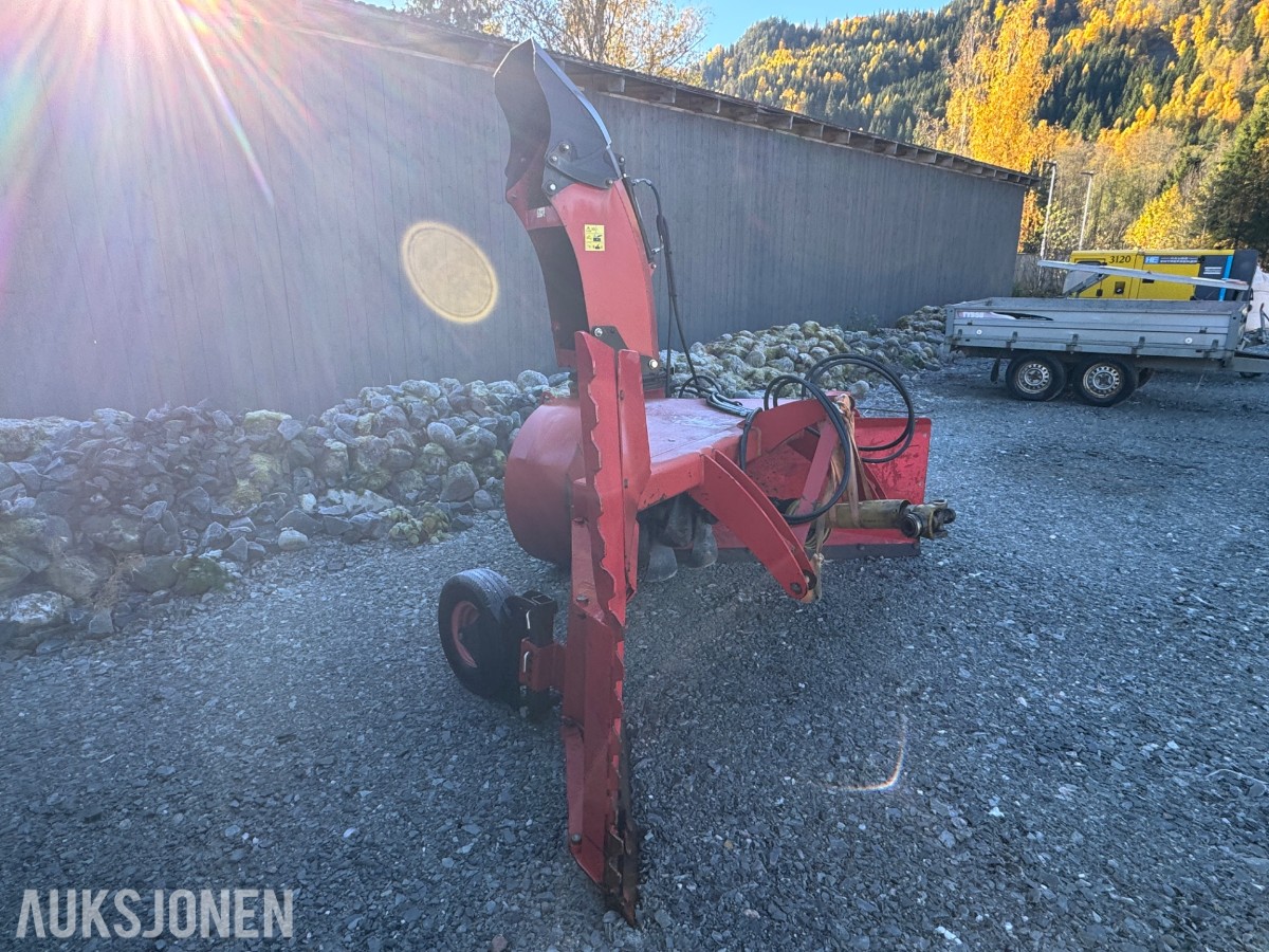2015 Dalen 2006-010 Snøfres – hydraulisk utkaster, kraftoverføringsdrift