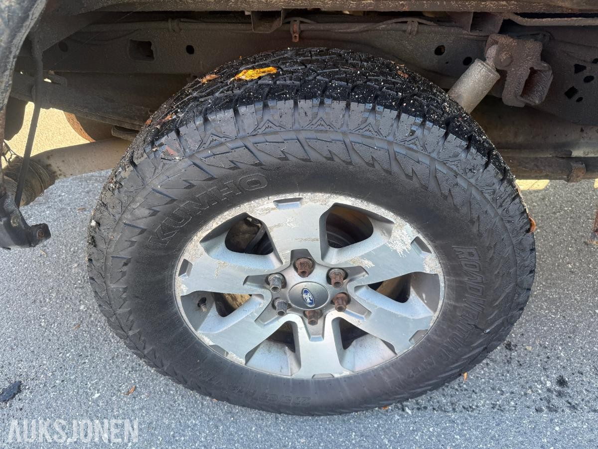 2012 Ford F-150 3.5-370 AWD pickup - 241601km