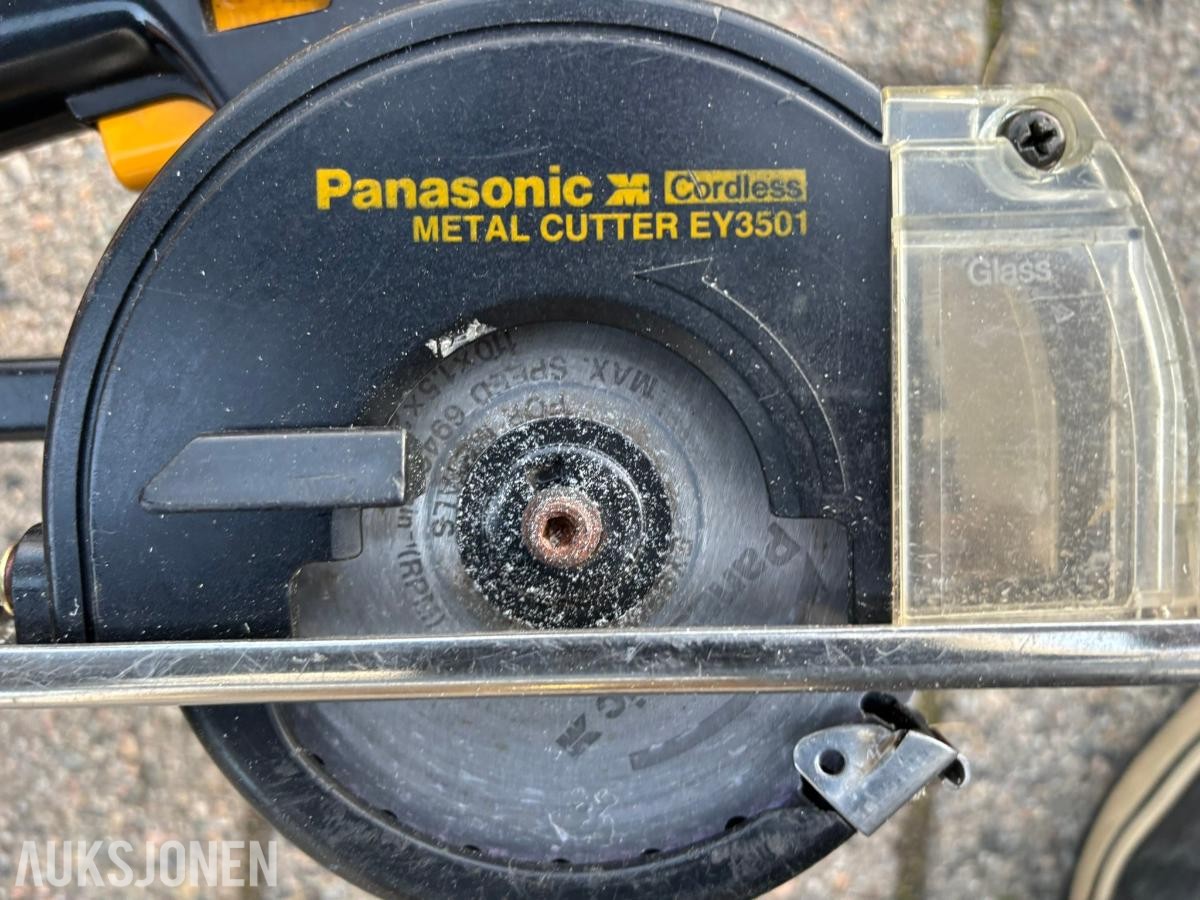 4 stk. batteridrevne sirkelsager -  DeWalt, Milwaukee og Panasonic brukt/utestet