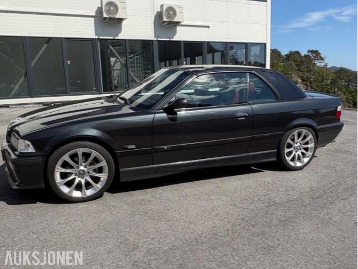1993 BMW 325 IA CABRIOLET E36 192HK AUTOMAT