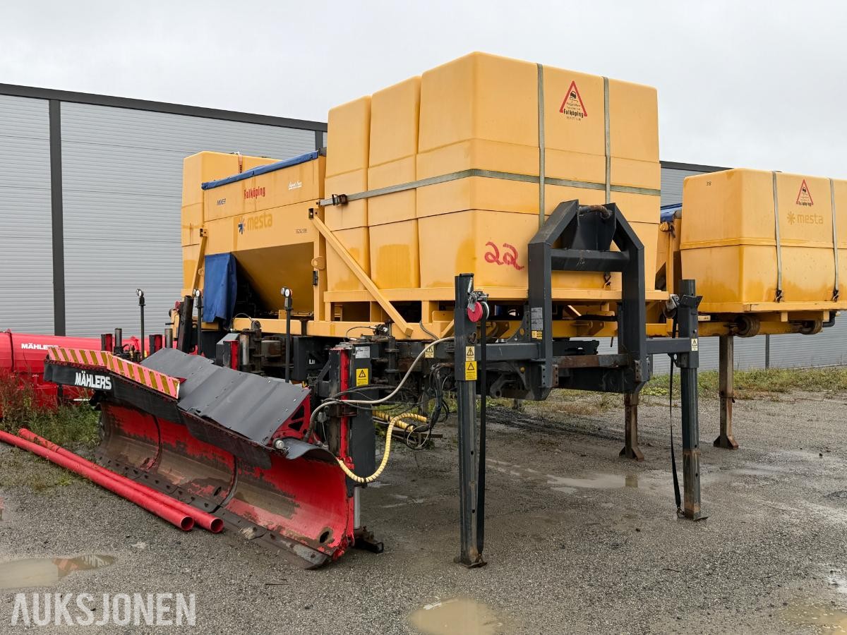 2012 Falköping CLC-857 sand- og saltstrøer m/Mählers Caway