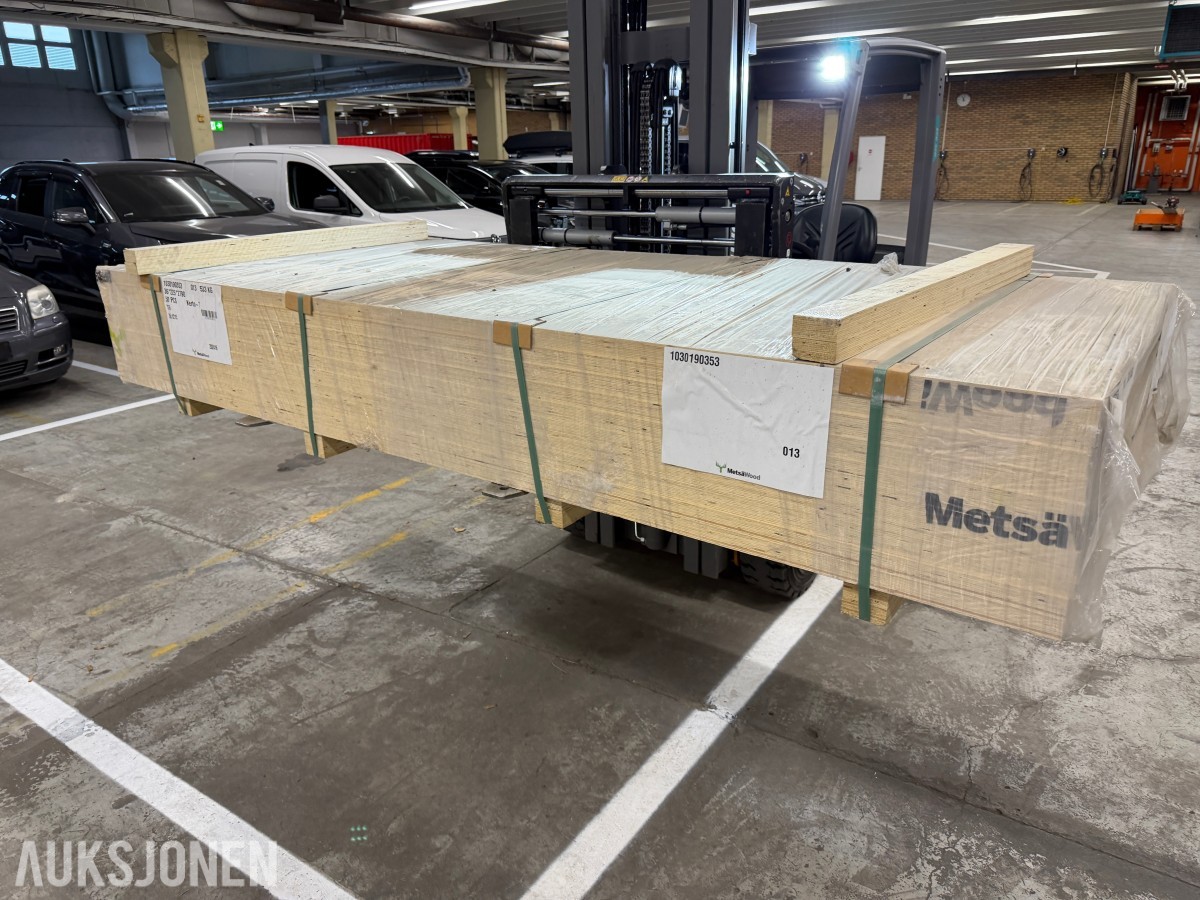 2024 36 x 225 x 2798 mm Kerto-T T36 bjelker