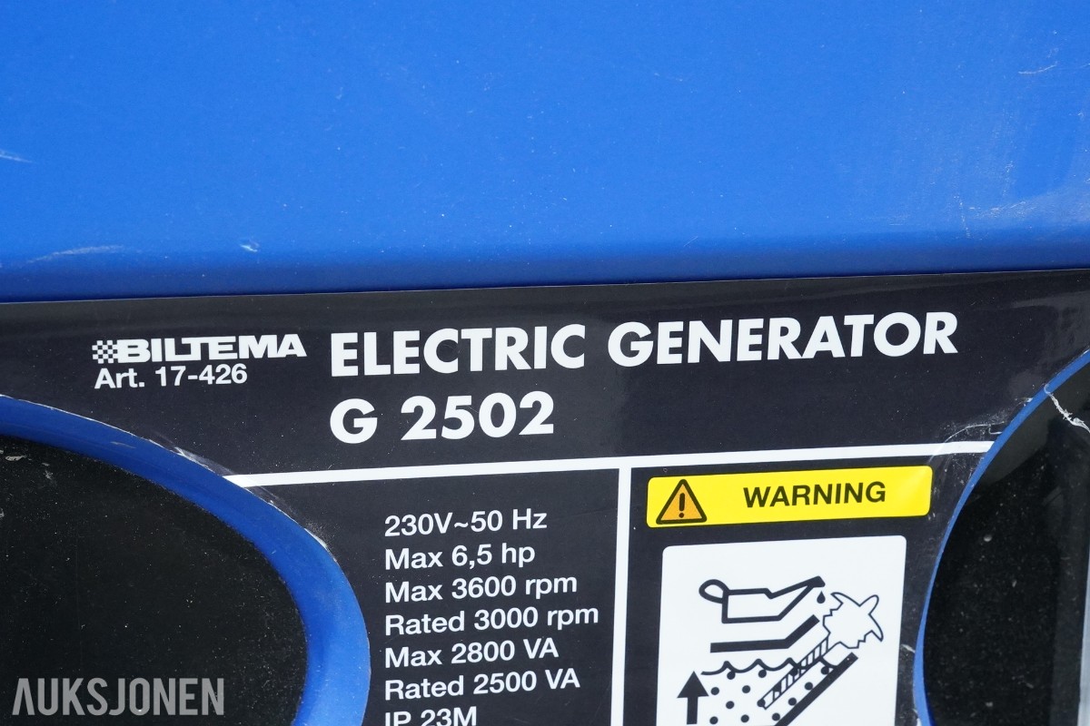 Verksted parti med generator, kompressor, støvsugere og elektroverktøy