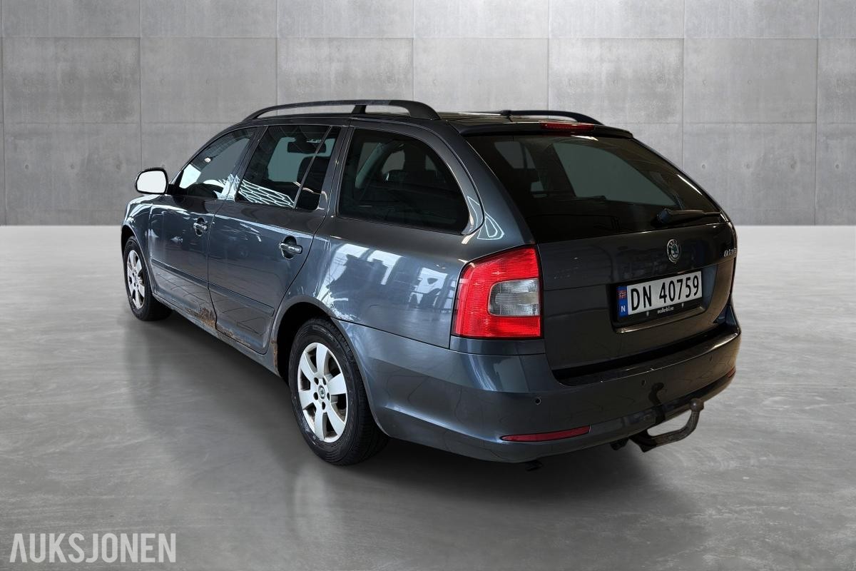 2010 Skoda Octavia 1.2 105 HK HENGERFESTE - UTEN MINSTEPRIS!