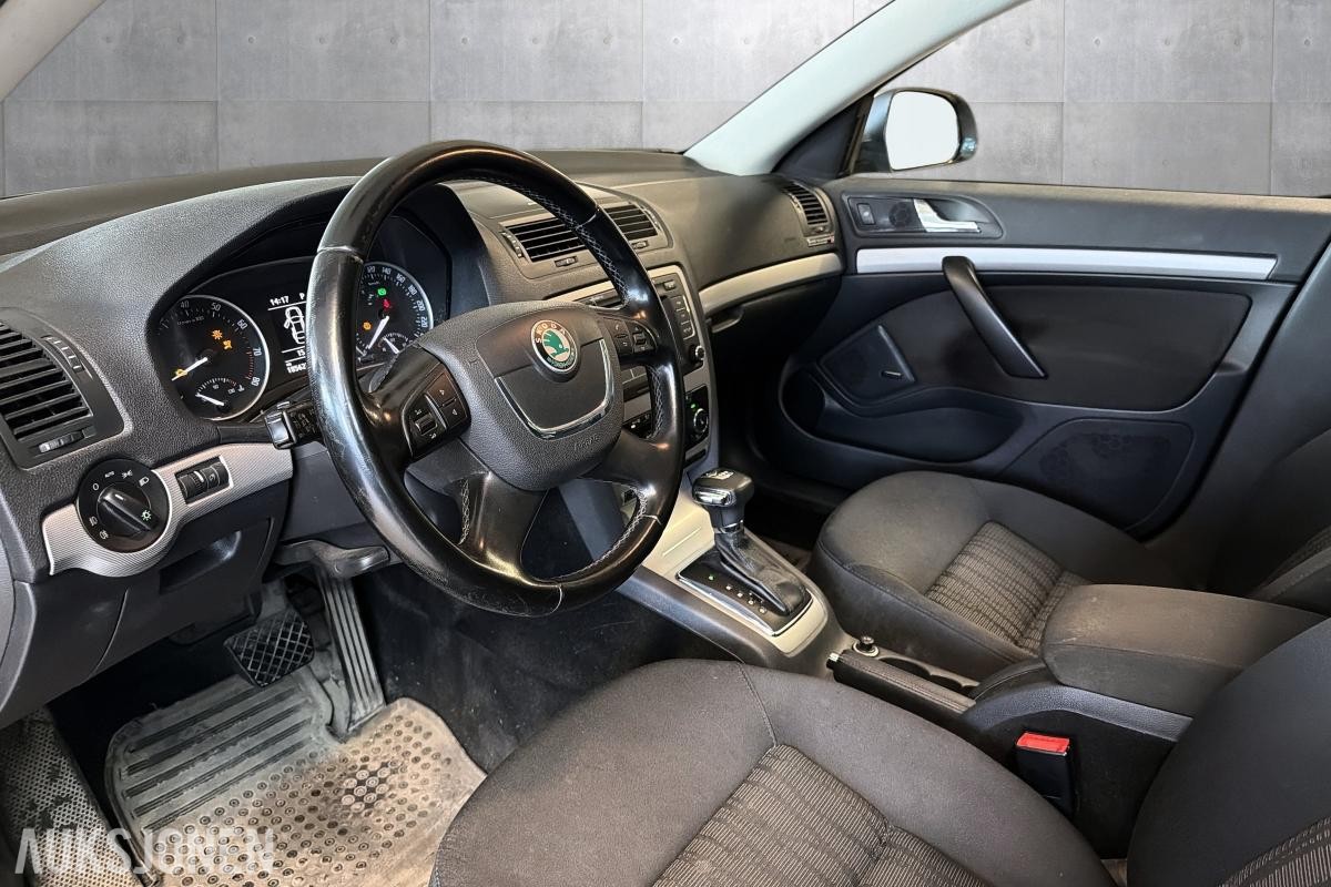 2010 Skoda Octavia 1.2 105 HK HENGERFESTE - UTEN MINSTEPRIS!