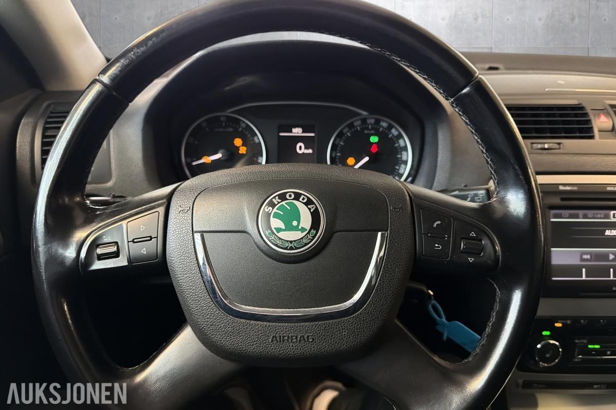 2010 Skoda Octavia 1.2 105 HK HENGERFESTE - UTEN MINSTEPRIS!