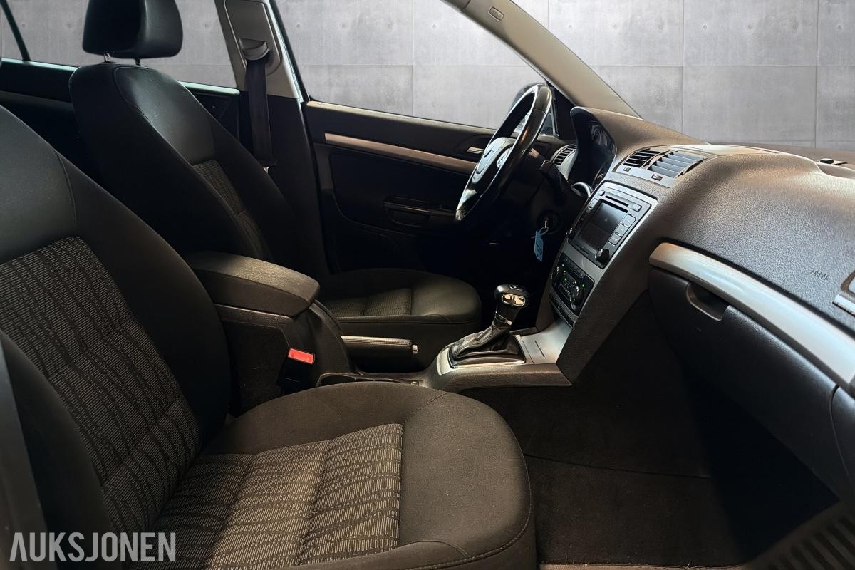 2010 Skoda Octavia 1.2 105 HK HENGERFESTE - UTEN MINSTEPRIS!
