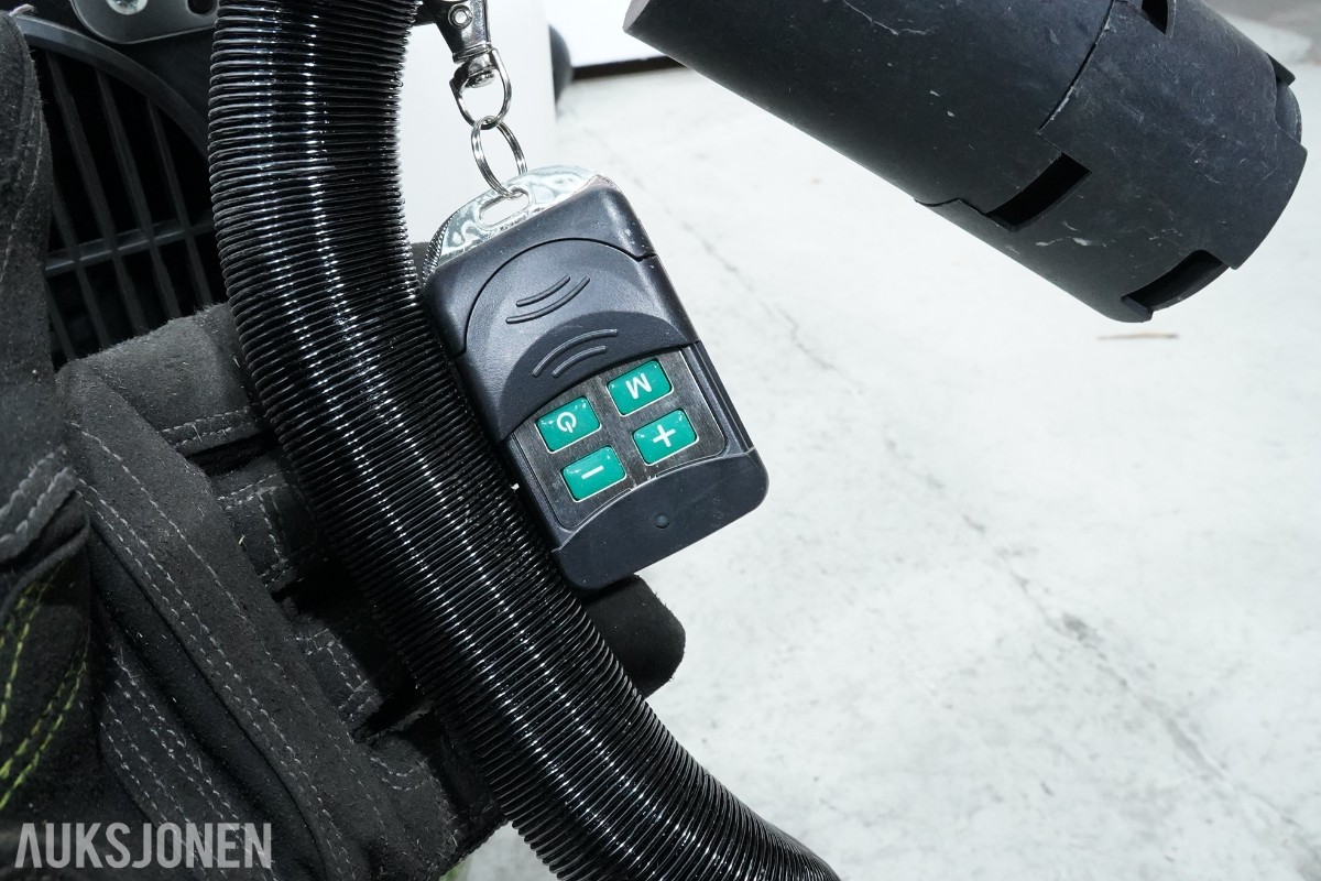 Parti med Hcalory dieselvarmere, Biltema varmevifter og kabler