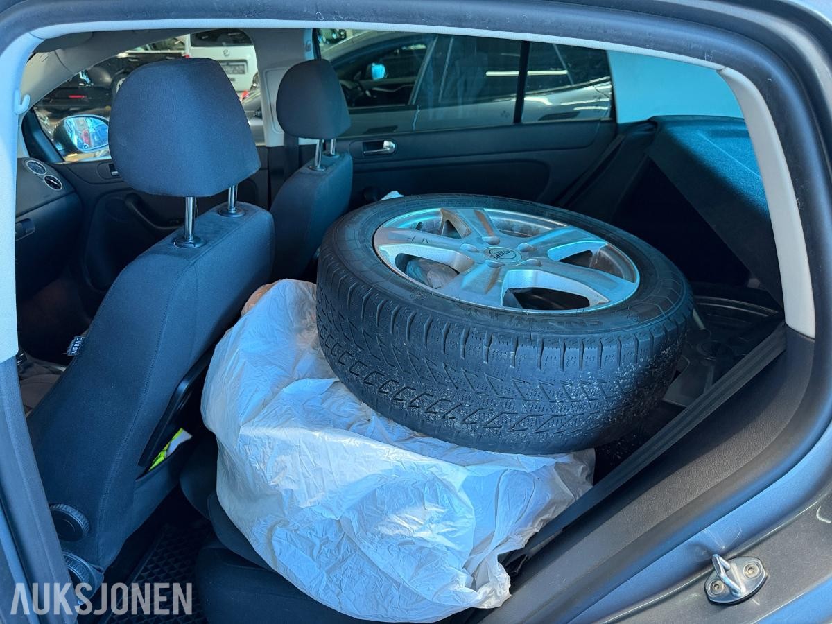 2013 Volkswagen GOLF PLUS 1.2-105 - Automat - Webasto  , 202000km