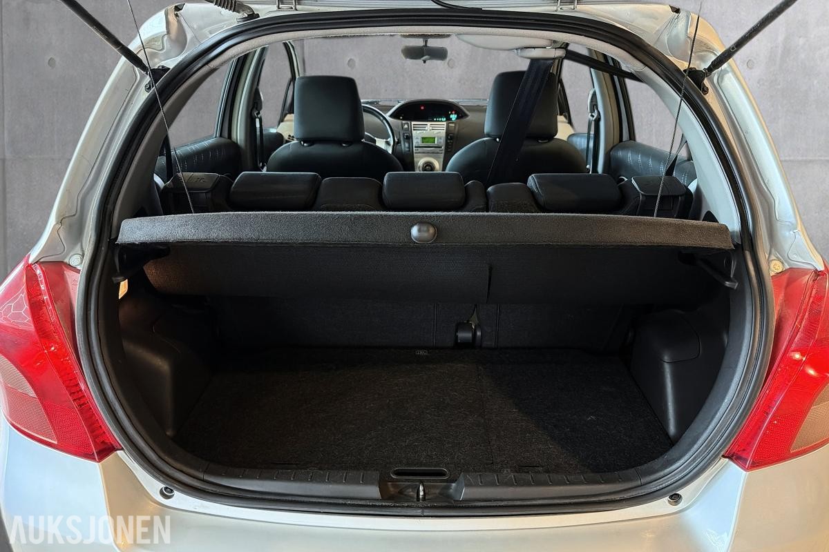 2006 Toyota Yaris 1.4 D 90 HK - UTEN MINSTEPRIS!