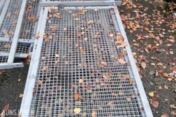 1 sett gitterkarmer komplett  366 x 186 x 99 cm