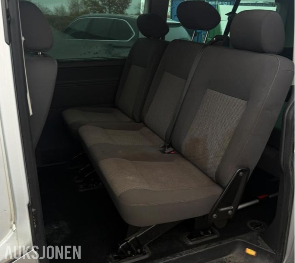 2011 Volkswagen Caravelle 2.0-179 D 4MOTION, 217414km