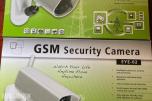 Overvåkningsutstyr 2 kameraer med utstyr. Nypris ca 10000,-  .
