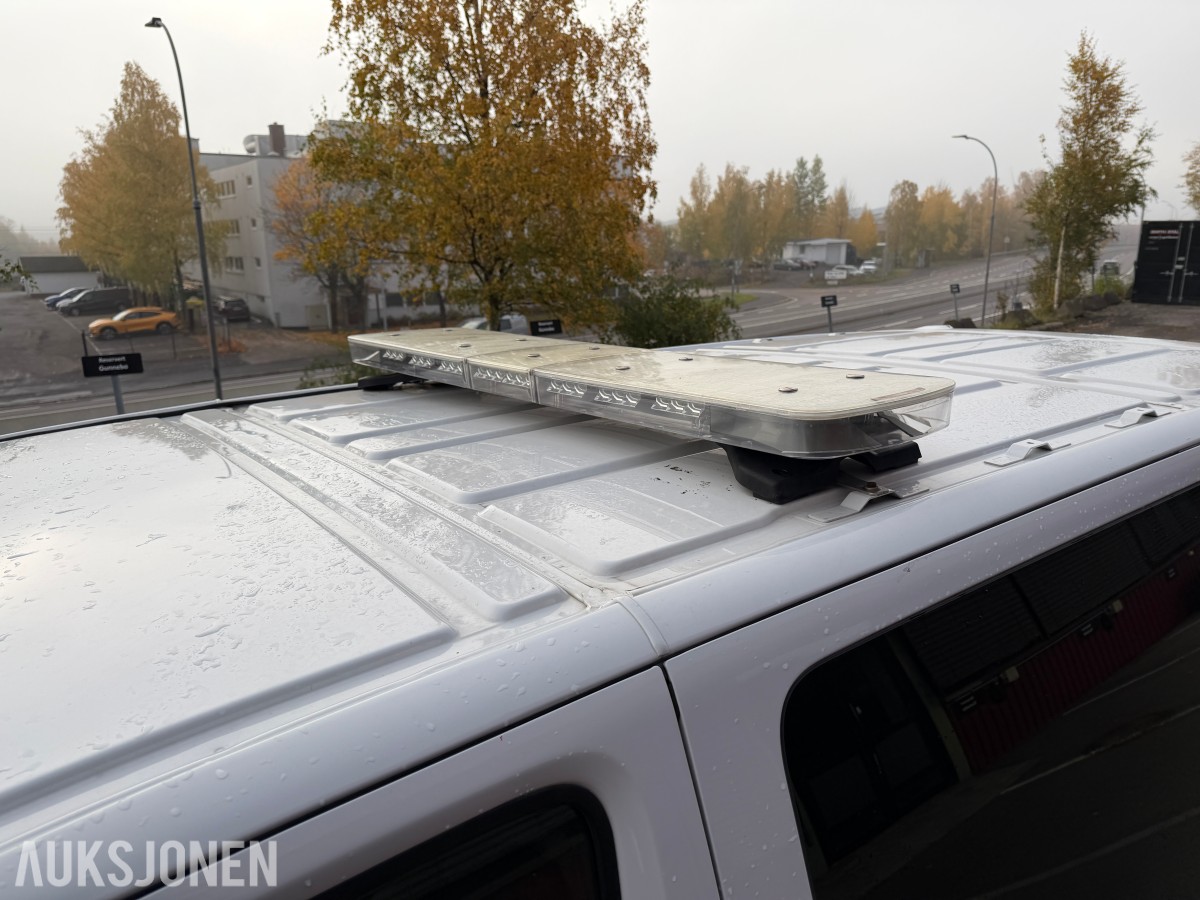 2022 PEUGEOT EXPERT 2,0 BLUEHDI 140HK L2 AUTOMAT HENGERFESTE CRUISE