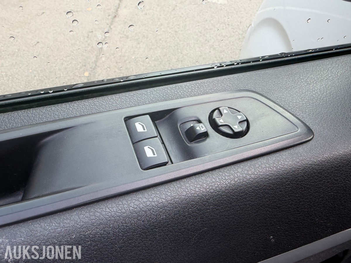 2022 PEUGEOT EXPERT 2,0 BLUEHDI 140HK L2 AUTOMAT HENGERFESTE CRUISE