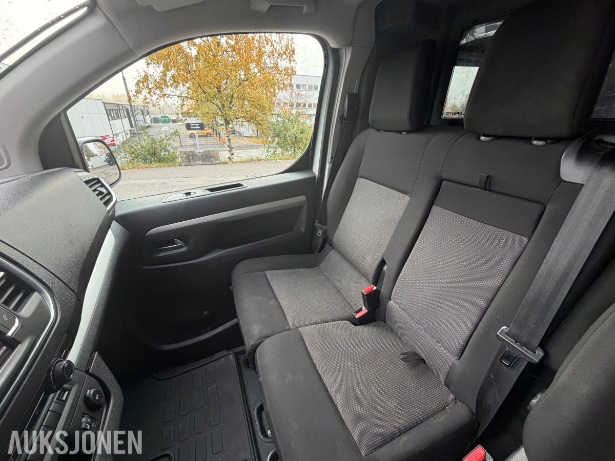 2022 PEUGEOT EXPERT 2,0 BLUEHDI 140HK L2 AUTOMAT HENGERFESTE CRUISE