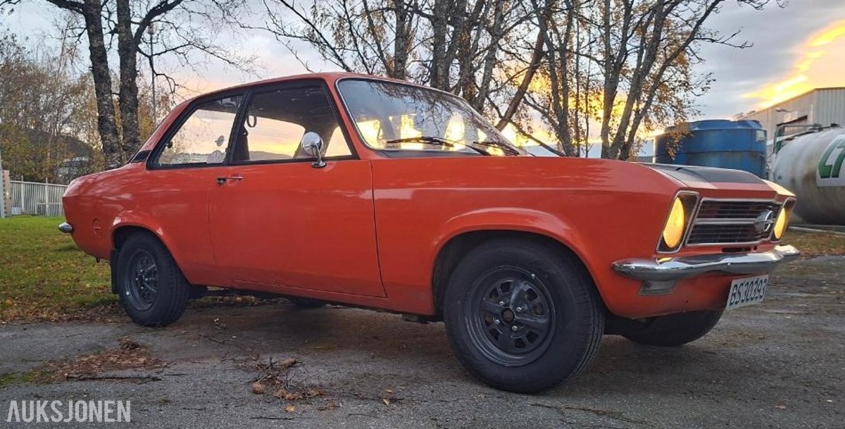 1972 OPEL ASCONA 1.6 80HK 2-DØRS NY WEBER FORGASSER