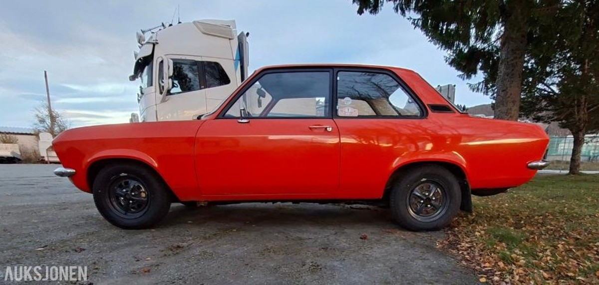 1972 OPEL ASCONA 1.6 80HK 2-DØRS NY WEBER FORGASSER