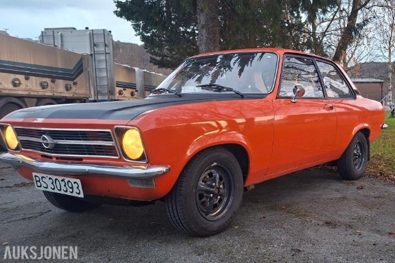 1972 OPEL ASCONA 1.6 80HK 2-DØRS NY WEBER FORGASSER