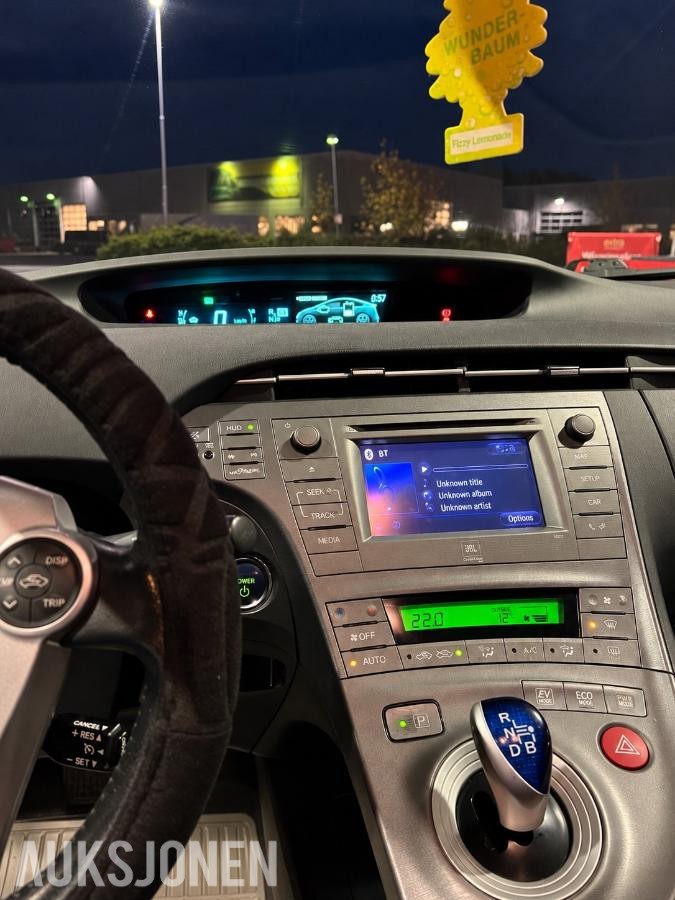 2013 Toyota Prius 1.8 Hybrid 136hk Cruisekontroll EU ok til 10.2027
