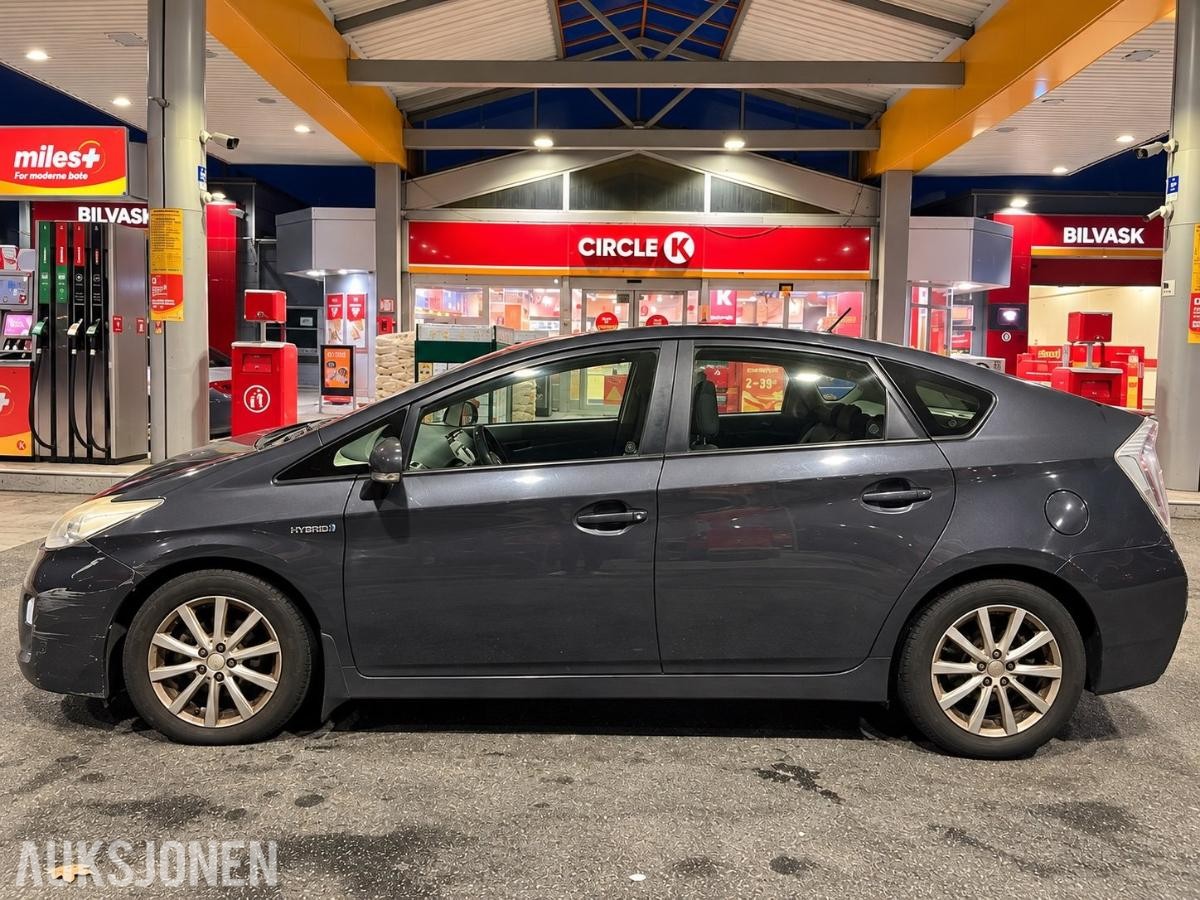 2013 Toyota Prius 1.8 Hybrid 136hk Cruisekontroll EU ok til 10.2027