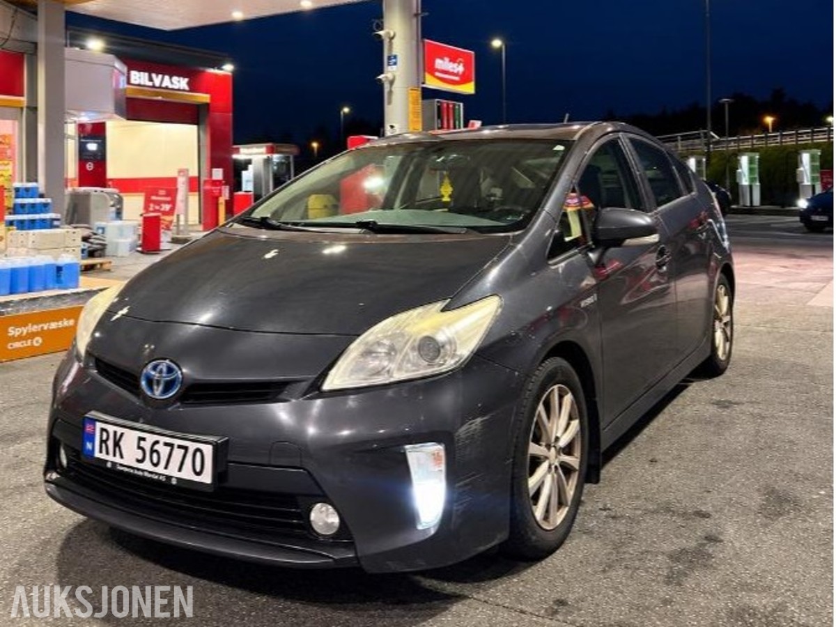 2013 Toyota Prius 1.8 Hybrid 136hk Cruisekontroll EU ok til 10.2027