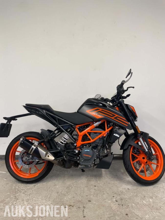 2022 KTM 125 Duke