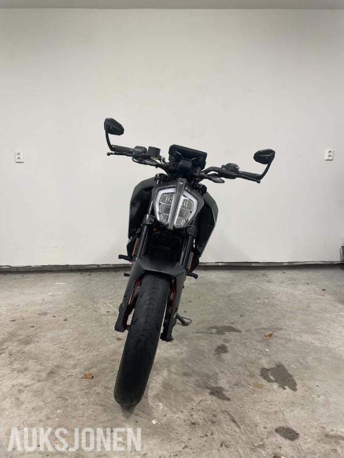 2022 KTM 125 Duke
