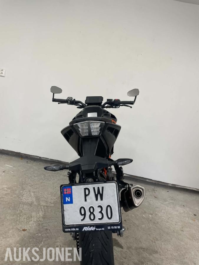 2022 KTM 125 Duke