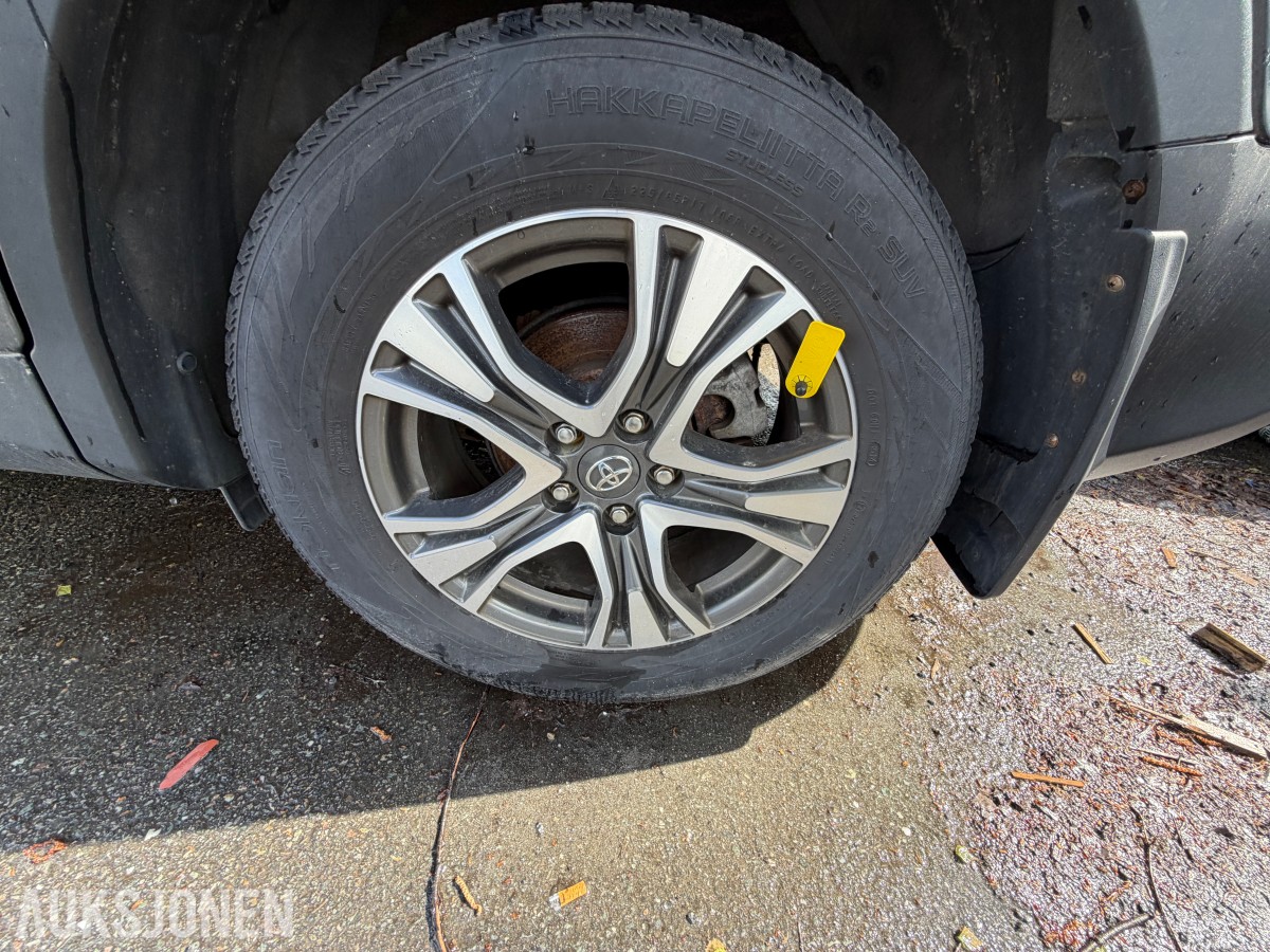 2015 Toyota RAV4 2.0-152 4WD / Servicehistorikk / Hengerfeste / Automat