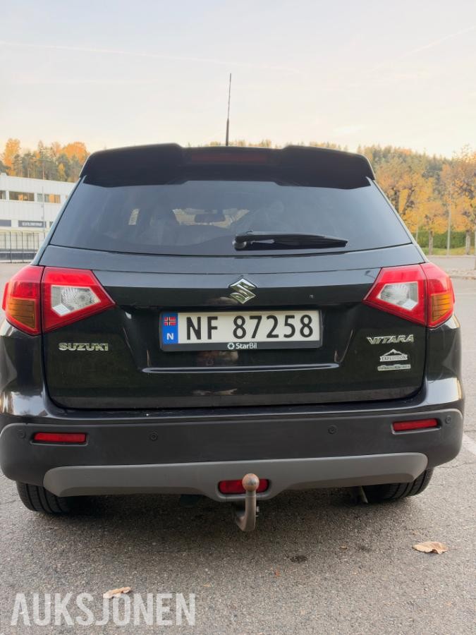 2017 Suzuki Vitara 1.6 Bensin 120hk 4X4 Automat Ryggekamera, Hengerfeste