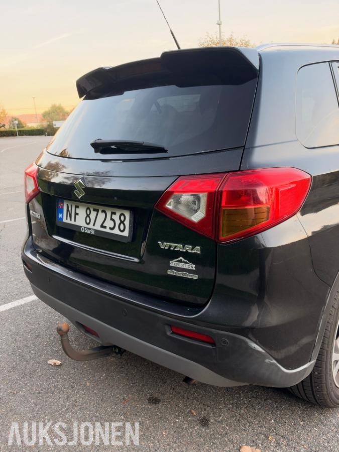 2017 Suzuki Vitara 1.6 Bensin 120hk 4X4 Automat Ryggekamera, Hengerfeste
