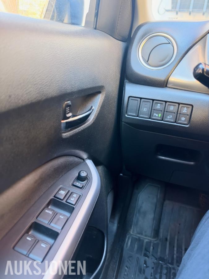 2017 Suzuki Vitara 1.6 Bensin 120hk 4X4 Automat Ryggekamera, Hengerfeste
