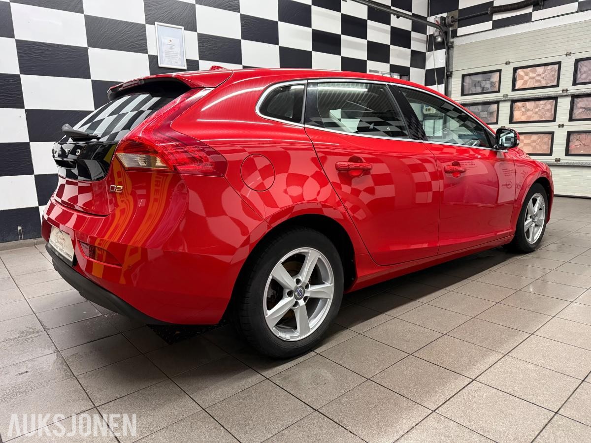 2013 Volvo V40, D2*114HK*MYE UTSTYR*NORSK*1-EIER*NY SERVICE+EU*, 137000km