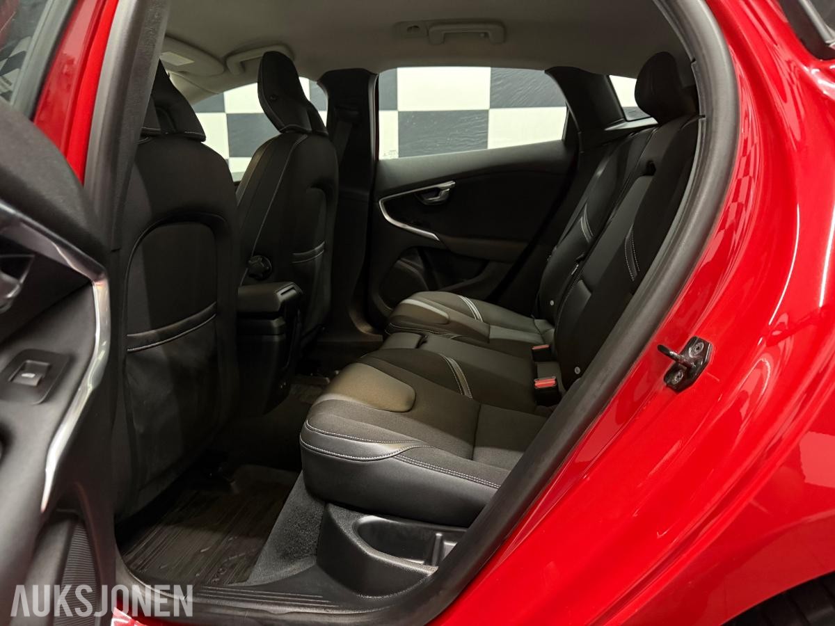 2013 Volvo V40, D2*114HK*MYE UTSTYR*NORSK*1-EIER*NY SERVICE+EU*, 137000km