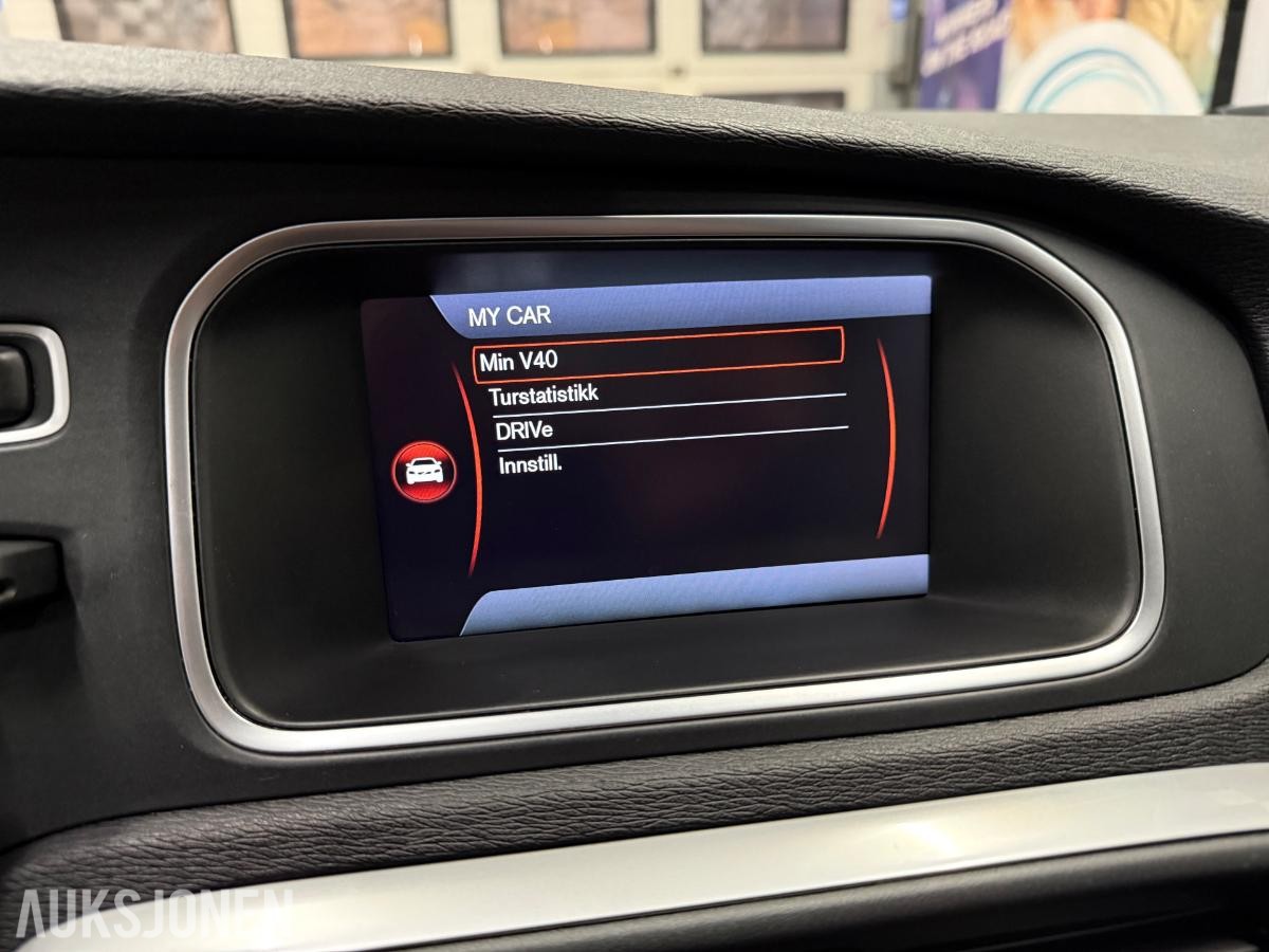2013 Volvo V40, D2*114HK*MYE UTSTYR*NORSK*1-EIER*NY SERVICE+EU*, 137000km