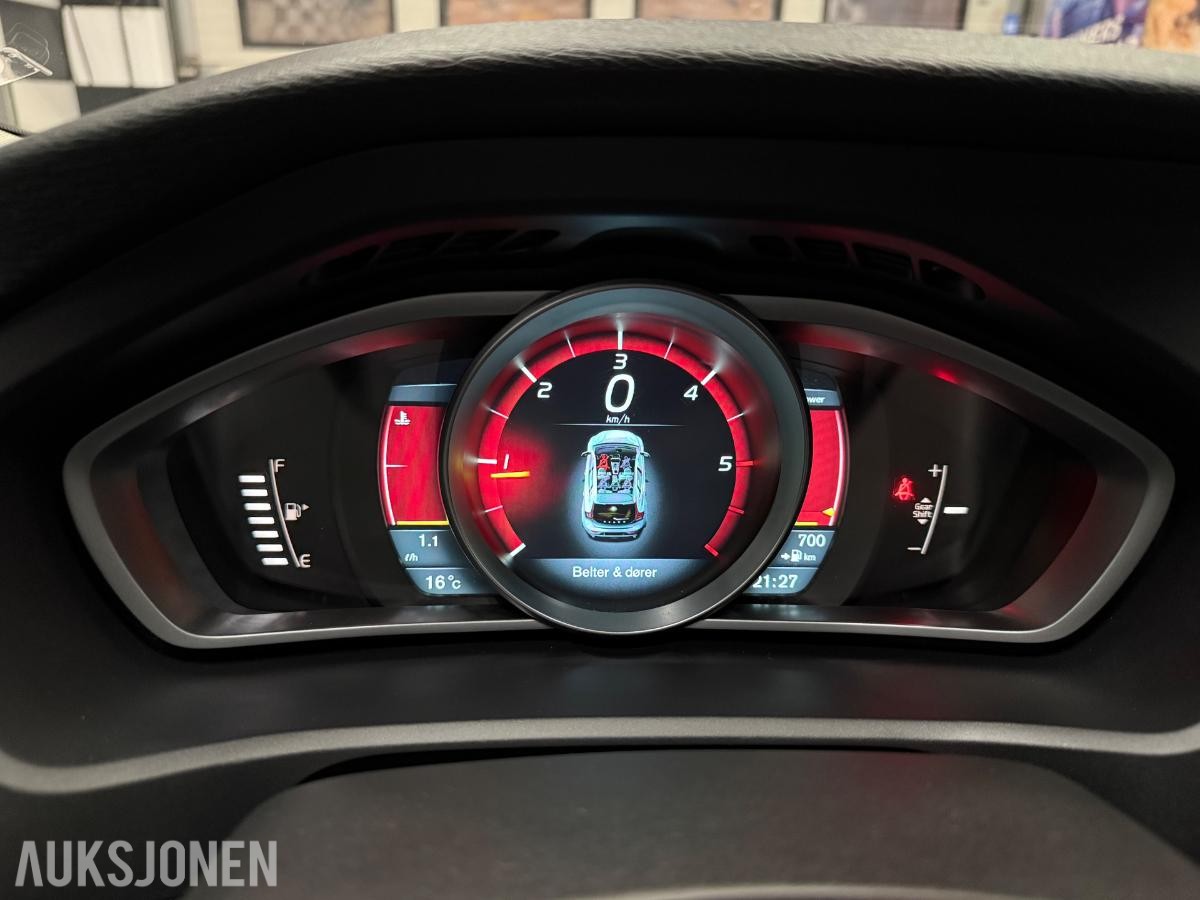 2013 Volvo V40, D2*114HK*MYE UTSTYR*NORSK*1-EIER*NY SERVICE+EU*, 137000km