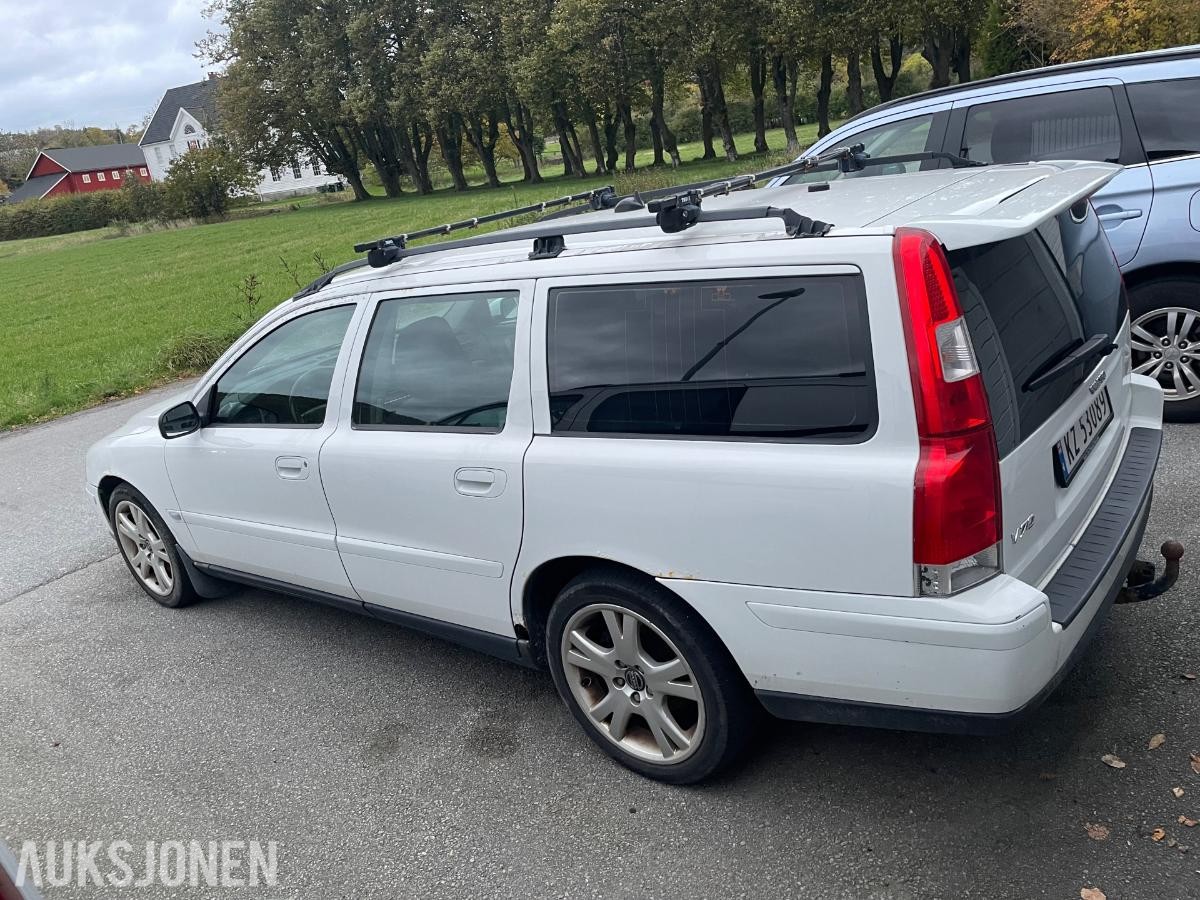 2006 VOLVO V70 2.0 BENSIN 179HK AUTOMAT REPARASJONSOBJEKT