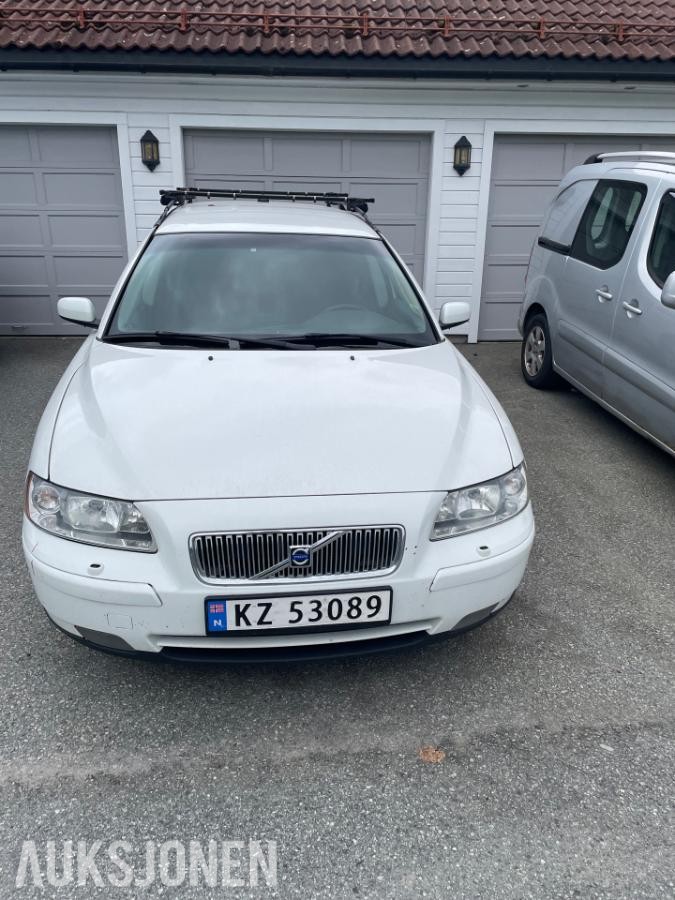 2006 VOLVO V70 2.0 BENSIN 179HK AUTOMAT REPARASJONSOBJEKT
