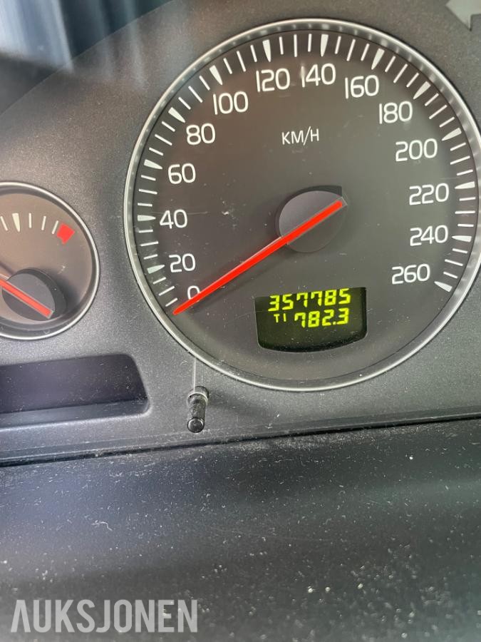 2006 VOLVO V70 2.0 BENSIN 179HK AUTOMAT REPARASJONSOBJEKT
