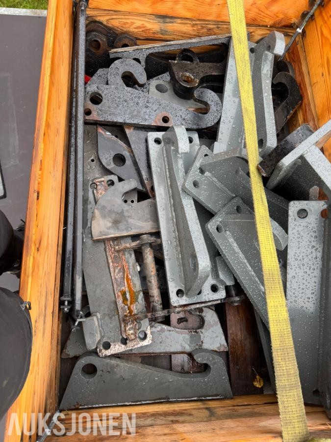 Div fester, hovedsak L30