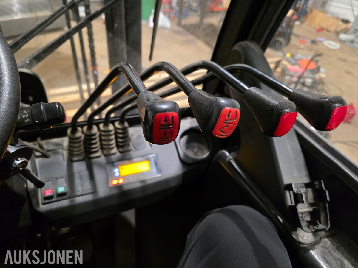 2014 Hangcha CPCD30 dieseltruck 3 tonn kun 1072 timer