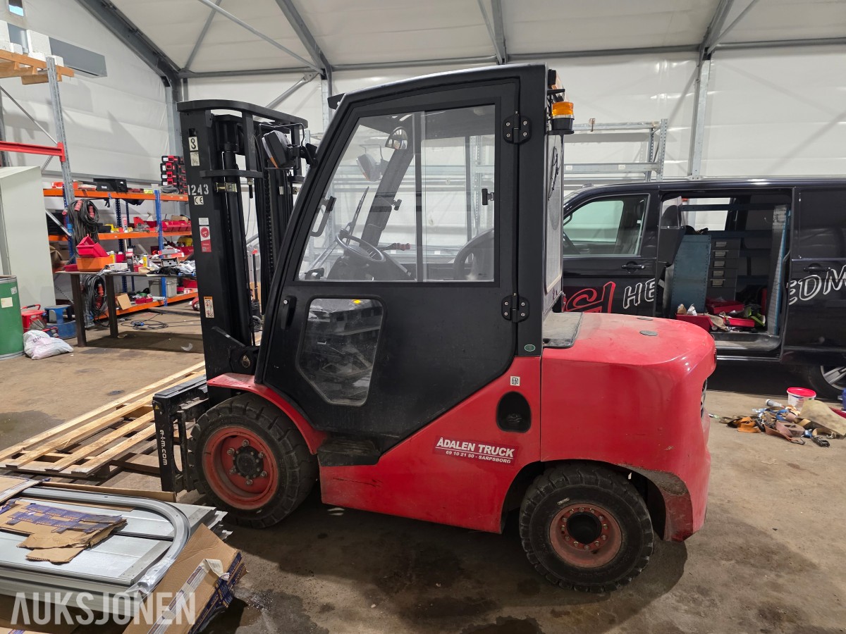 2014 Hangcha CPCD30 dieseltruck 3 tonn kun 1072 timer