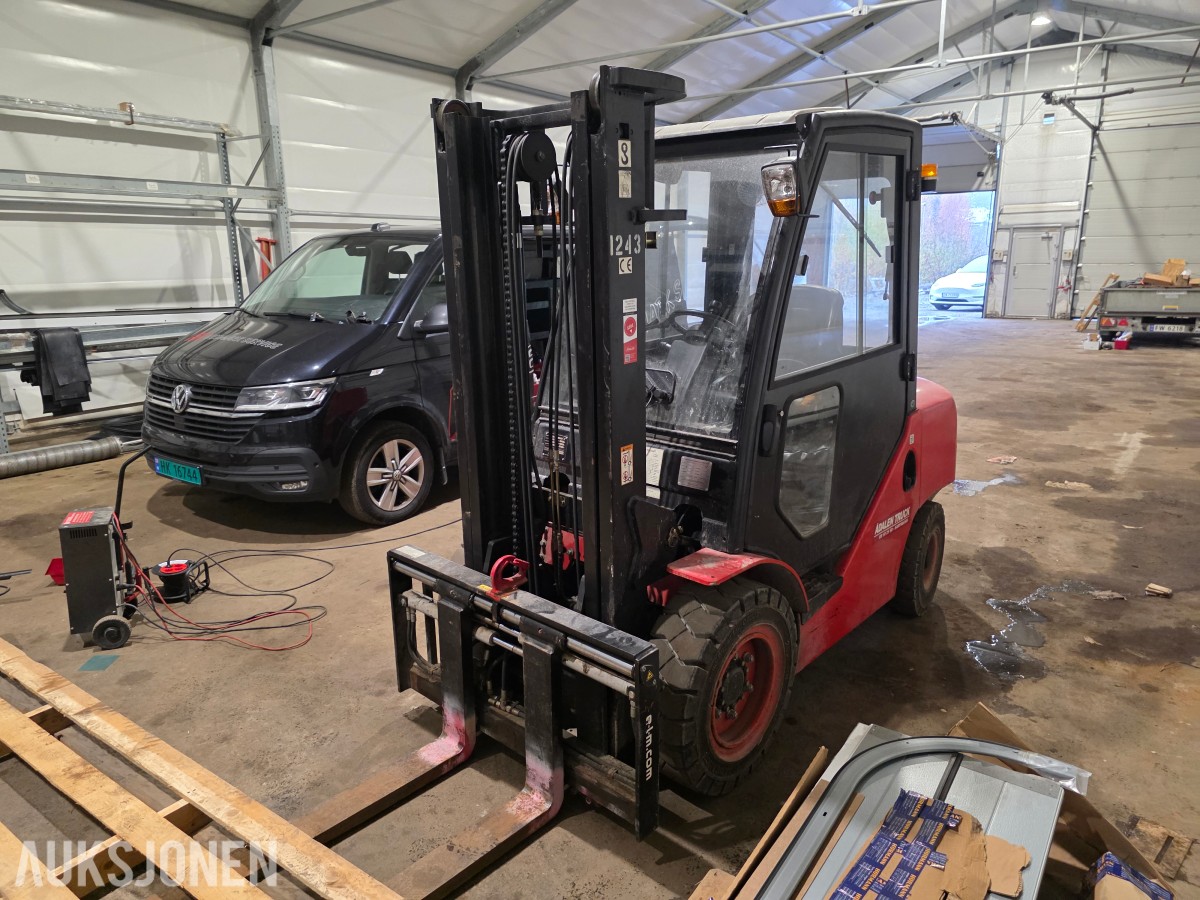 2014 Hangcha CPCD30 dieseltruck 3 tonn kun 1072 timer